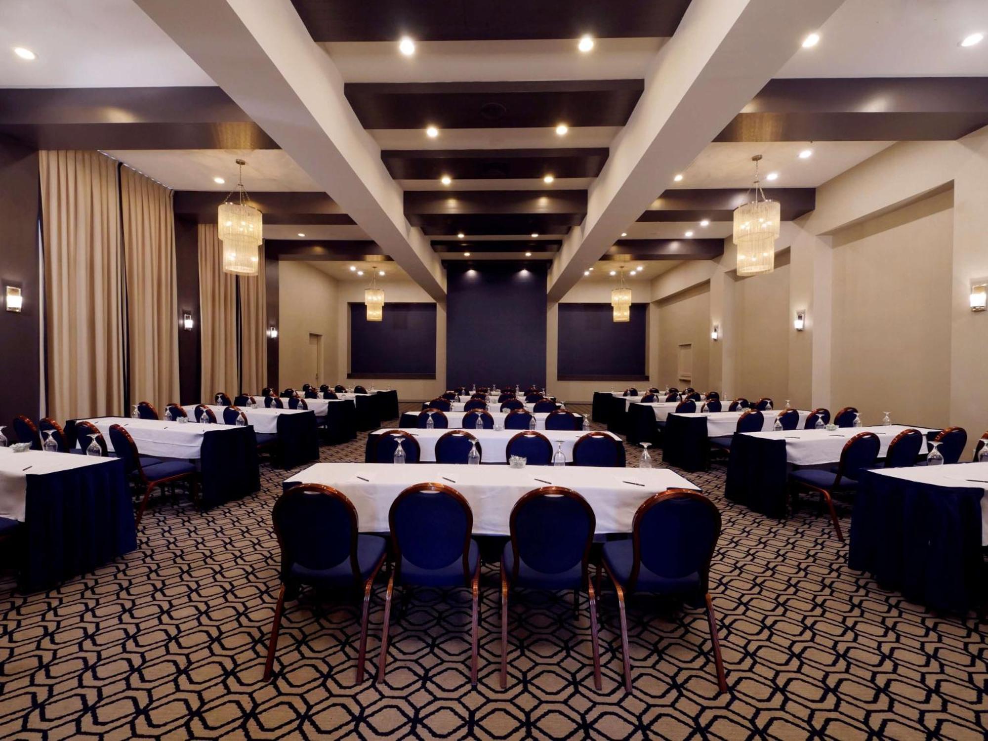 Hotel Hilton Mystic Extérieur photo