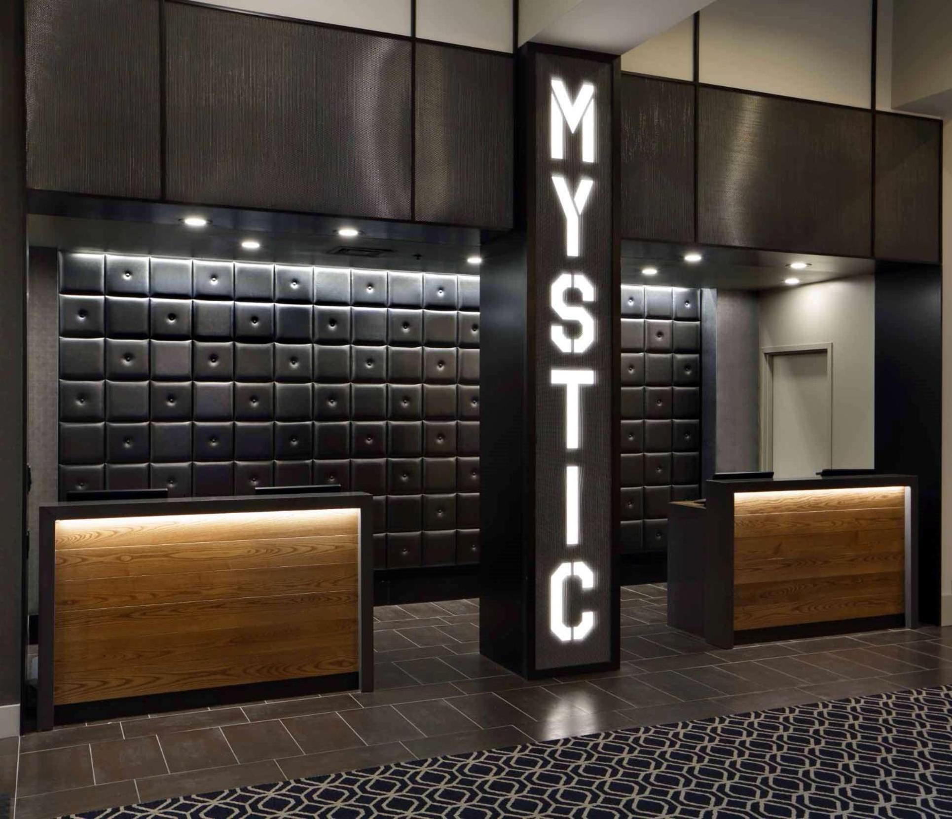 Hotel Hilton Mystic Extérieur photo